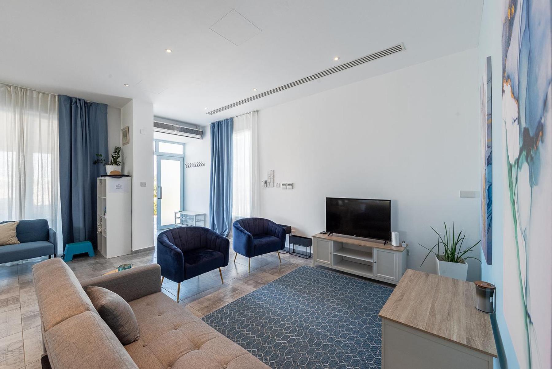 Blue Diamond Beach Villas Paphos Exterior foto